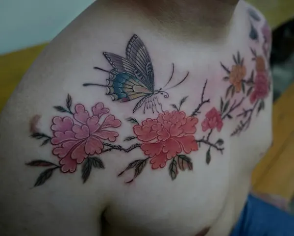 벚꽃, 오너멘탈, 히비스커스, 가슴 타투, 한국 문양, 한국 연꽃, 탄생화