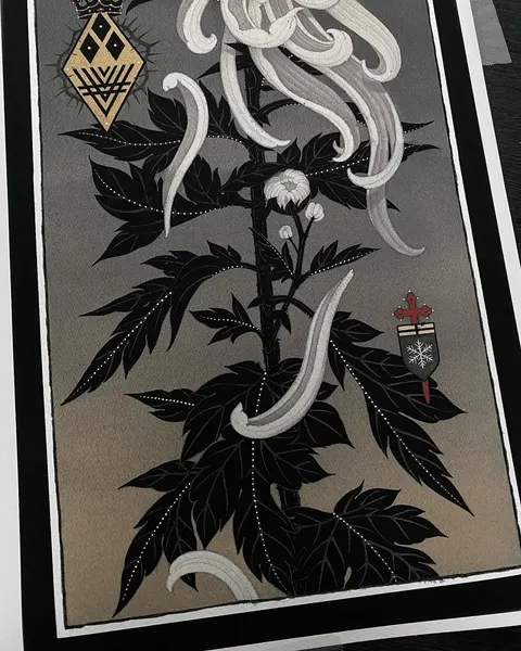 black_casket