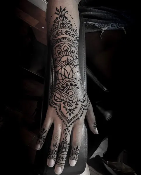 salvationtattoolounge