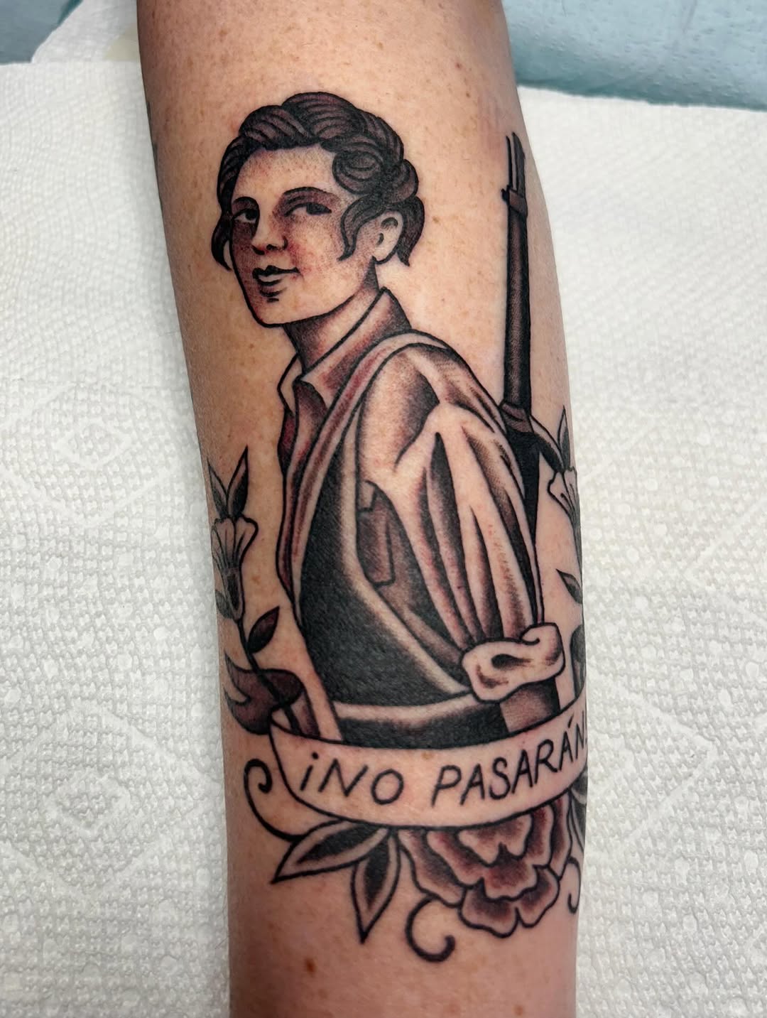 ellentattoos