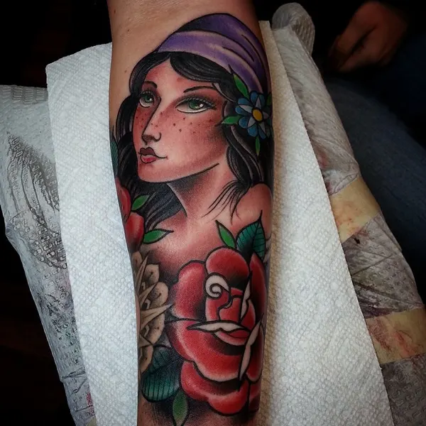 Full Circle Tattoo