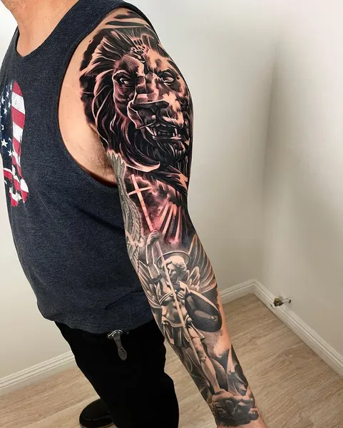 adrian_lazaro