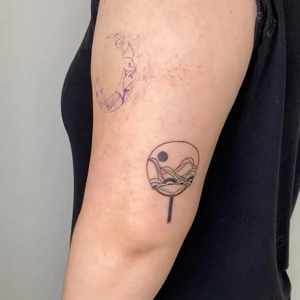초승달