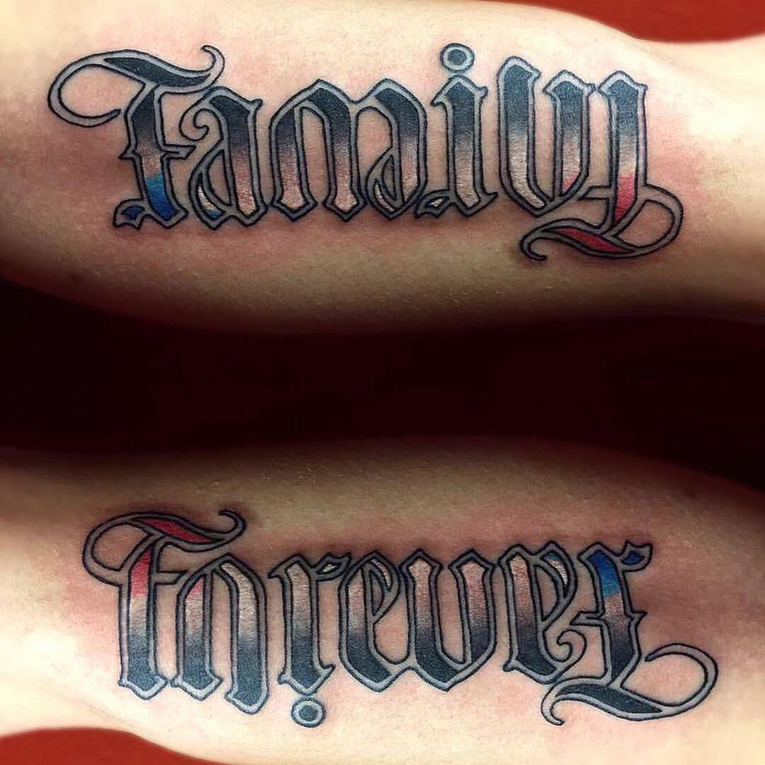 Lettering, 가족 이름
