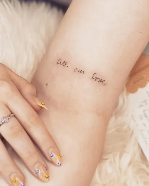 Lettering, 날짜, 물망초, 타자기 폰트