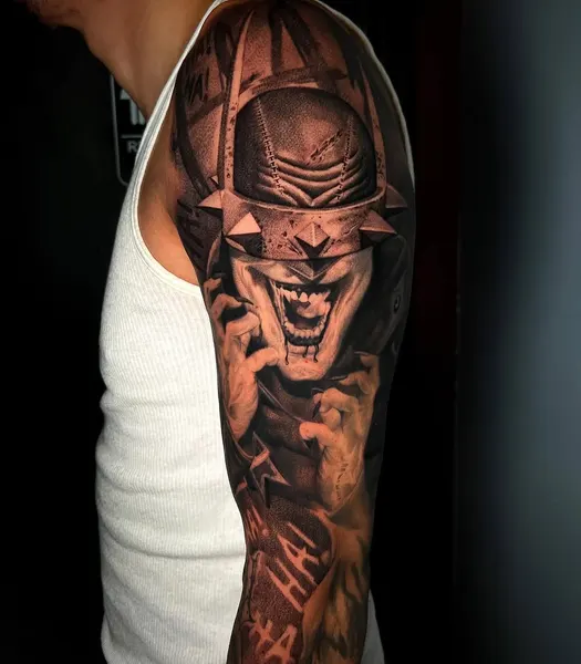 Ryan Mullins