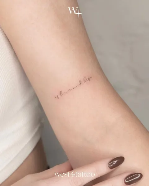시, 문구, 문장, Lettering, 날짜, 단어, 용기, 장면, 정의, 지혜, 추억, 강인함, 동백꽃, 물망초, 삼족오, 손글씨, 스크립트, 타자기 폰트, 좌표, 회복력, 쌍둥이자리