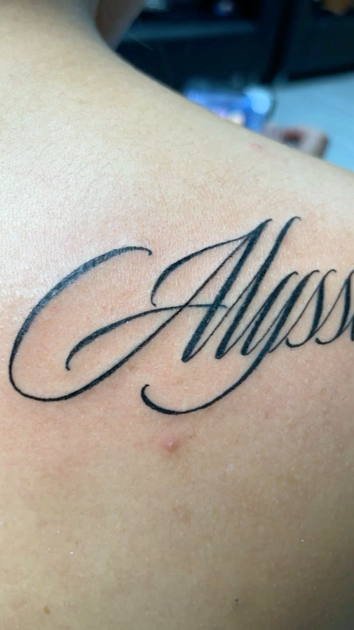 Lettering, 이름, 가족 이름