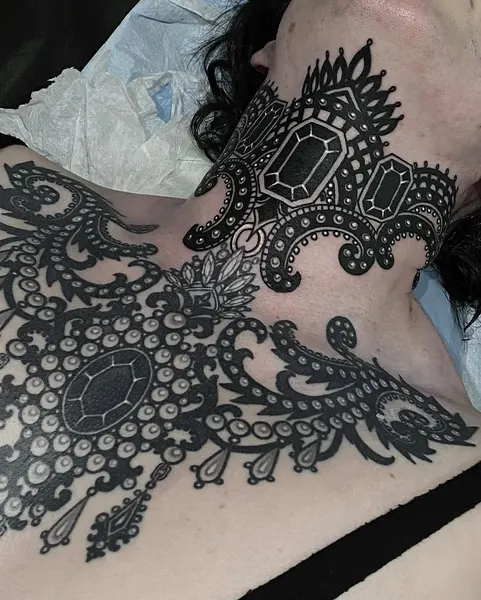black_casket