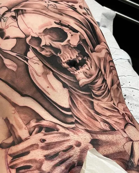 Full Circle Tattoo