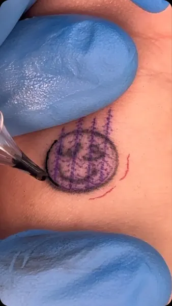 tattooist_arar