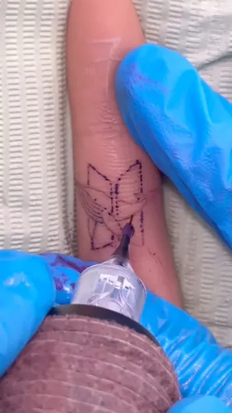 tattooist_arar