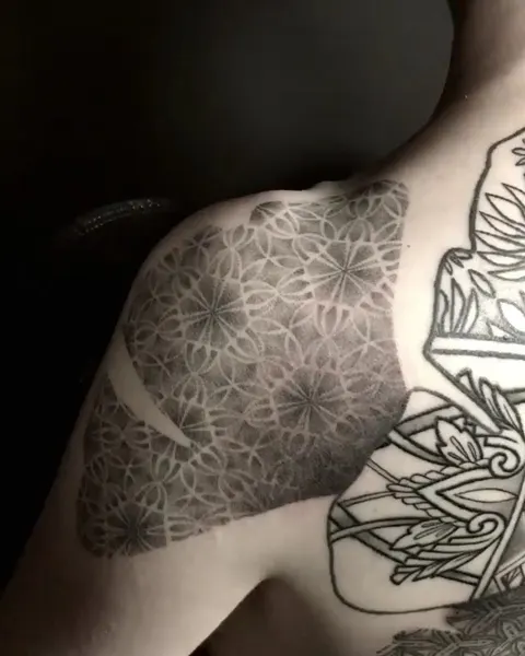 Ink and Dagger Tattoo