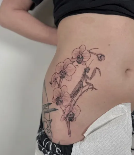 Full Circle Tattoo
