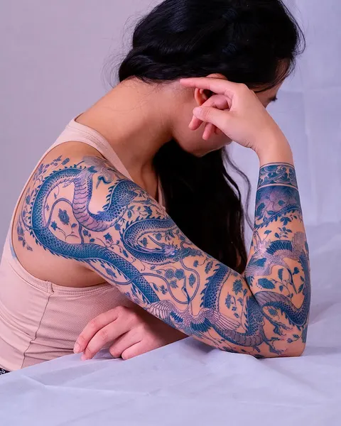 Dragon, 구름 문양