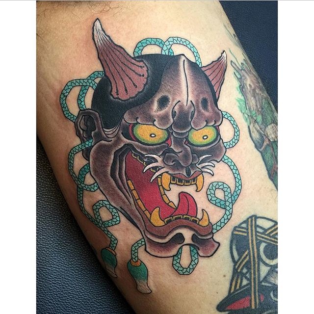 Full Circle Tattoo