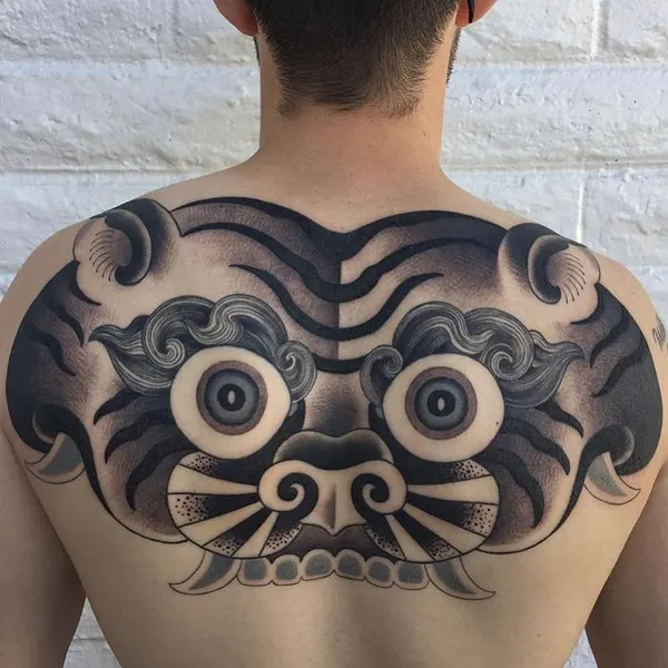 Full Circle Tattoo