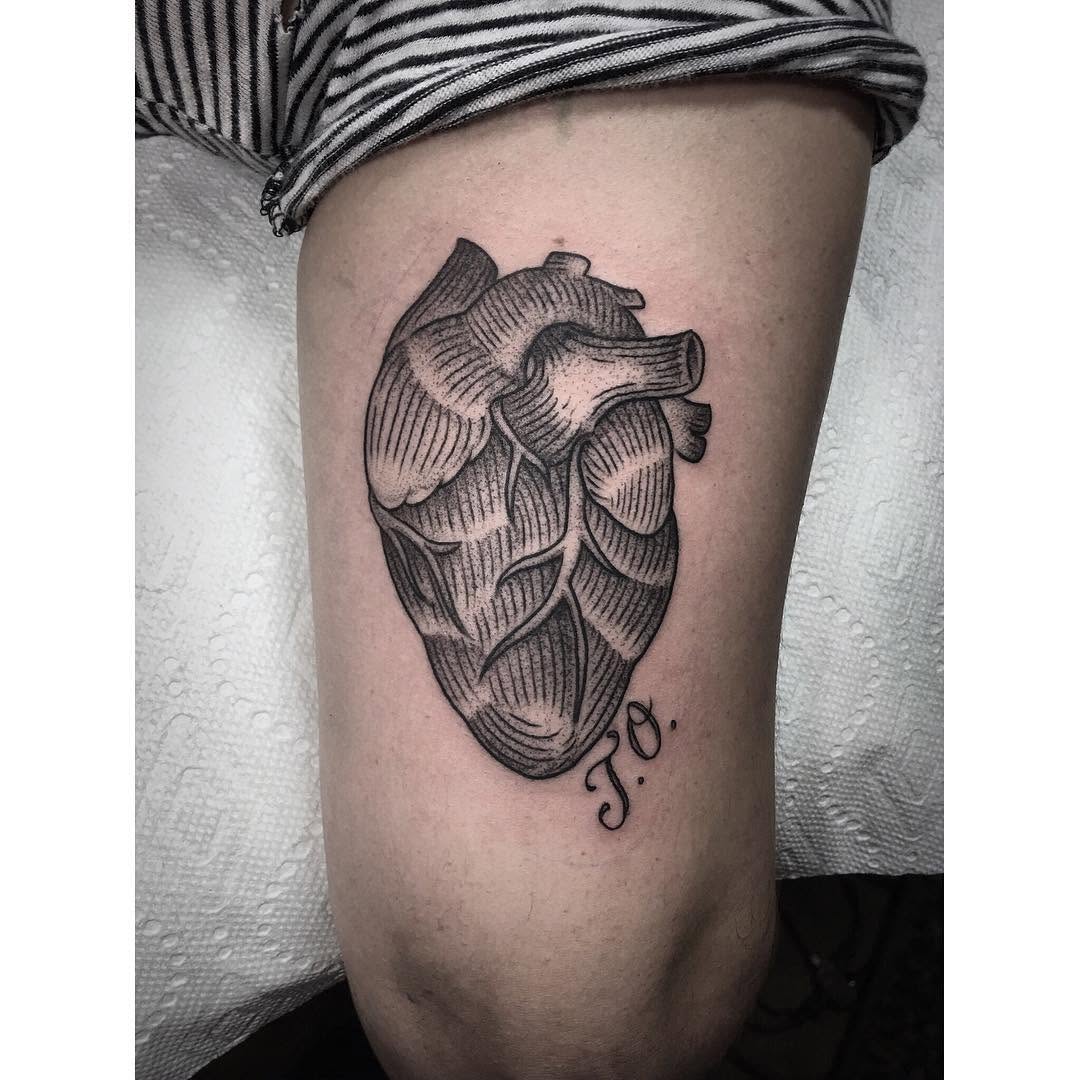 Full Circle Tattoo