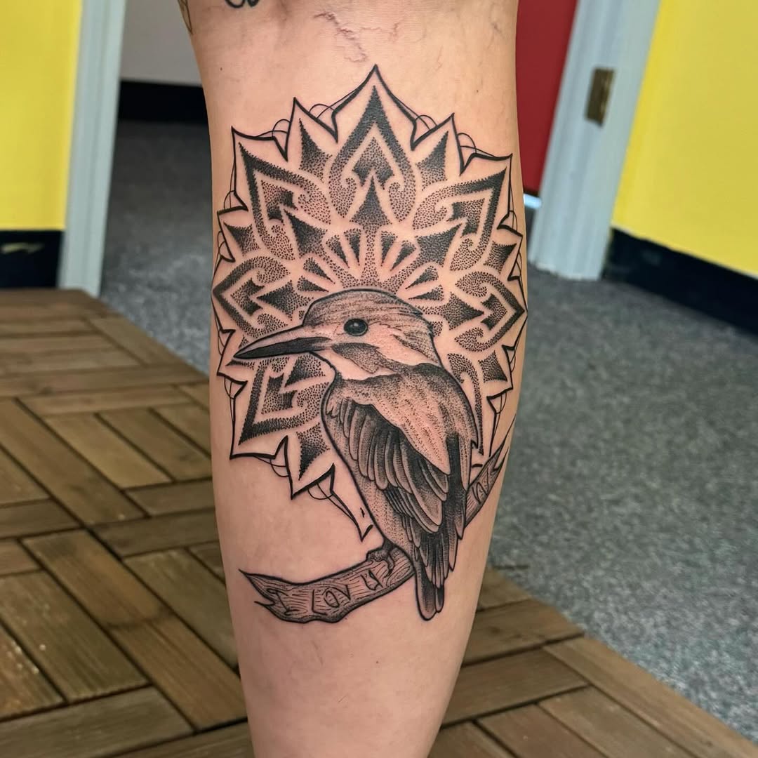 laurablacktattoo