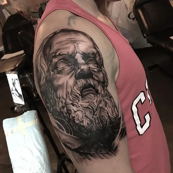 Full Circle Tattoo