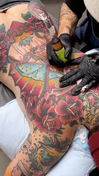 Full Circle Tattoo
