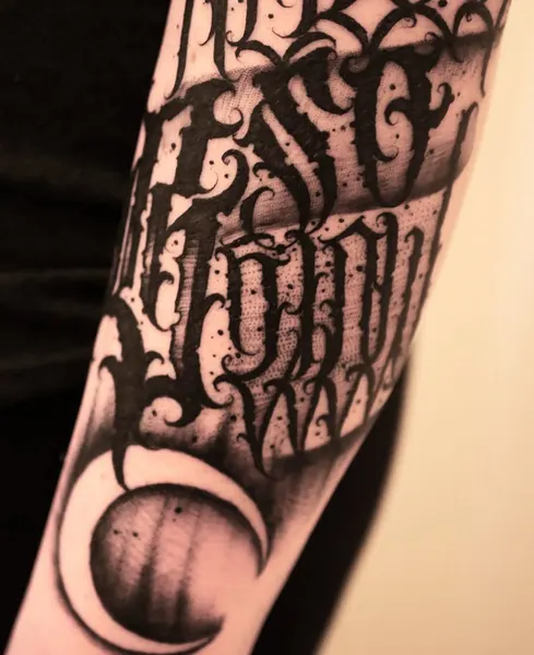Lettering
