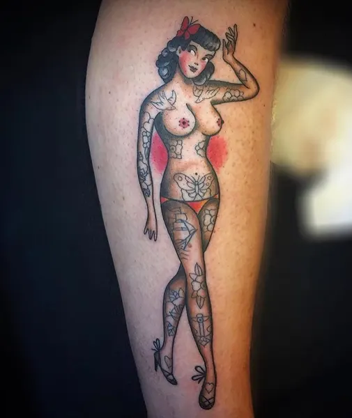 Full Circle Tattoo