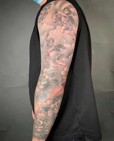 Full Circle Tattoo