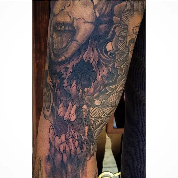 Full Circle Tattoo