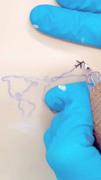 tattooist_arar