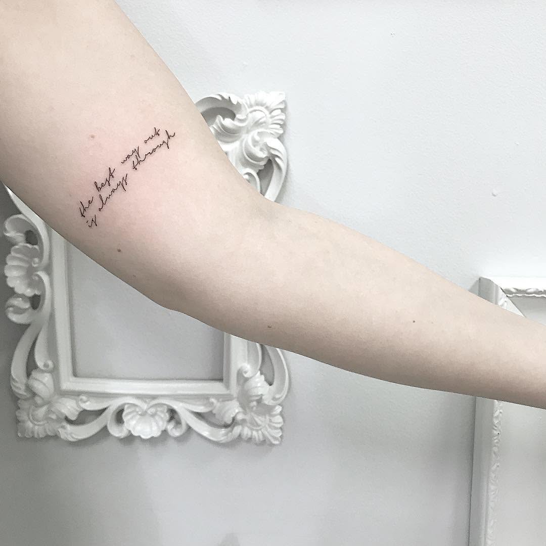 Lettering, 장면, 강인함, 동백꽃, 프레임, 삼족오, 물병자리