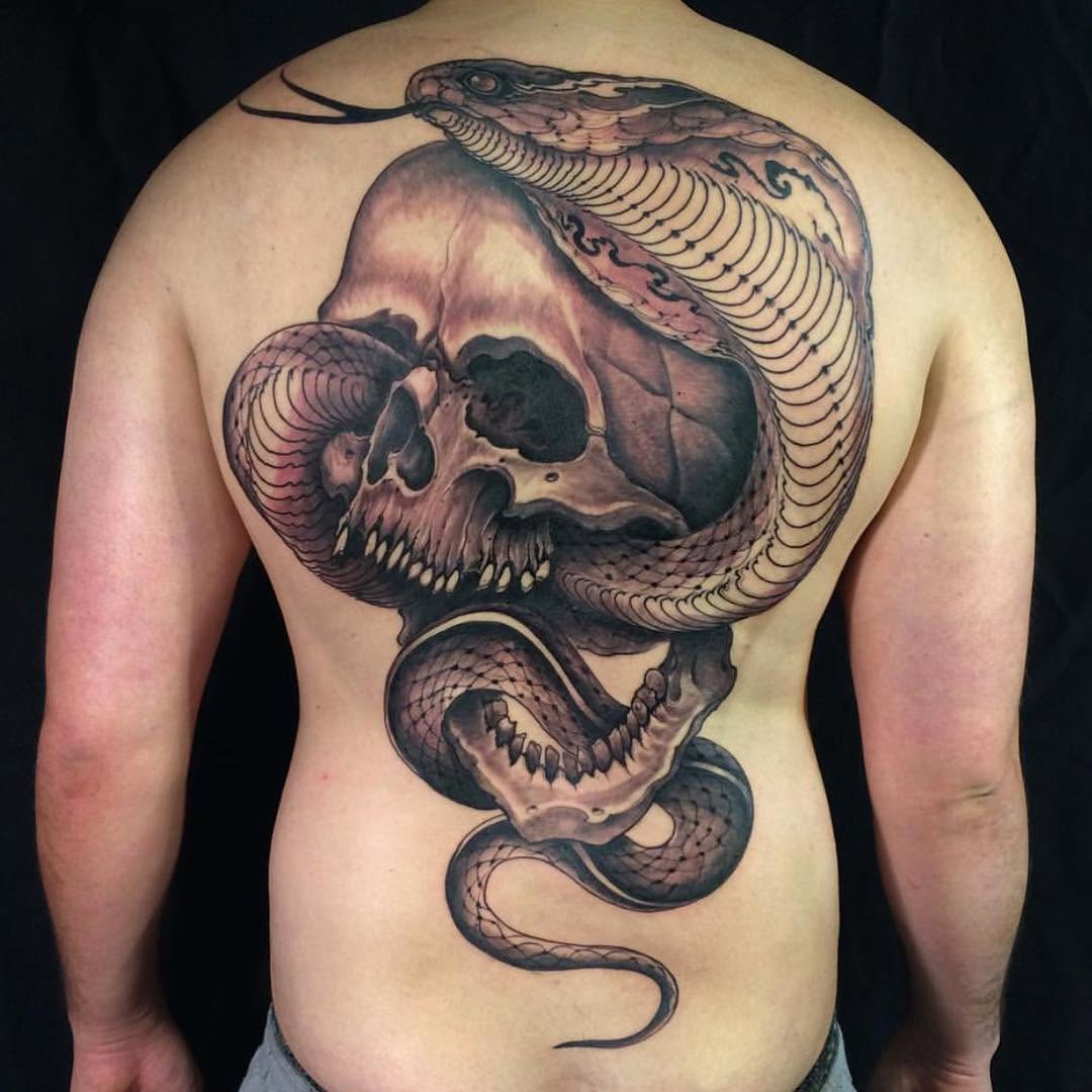 Full Circle Tattoo