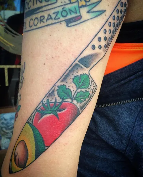 Full Circle Tattoo
