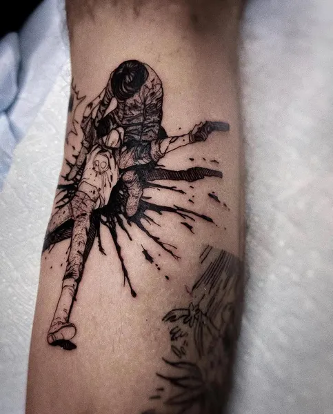 Full Circle Tattoo