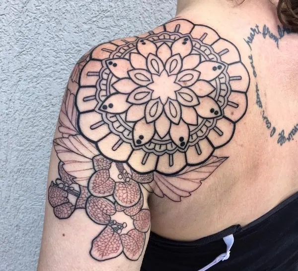 Ink and Dagger Tattoo