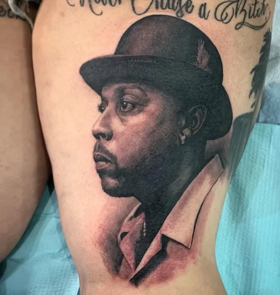 Full Circle Tattoo