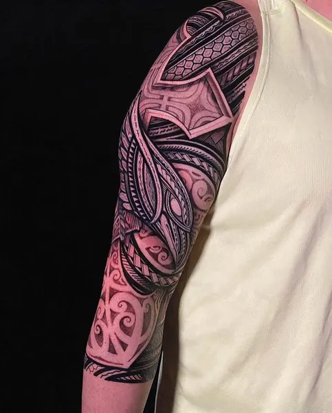 Ink and Dagger Tattoo