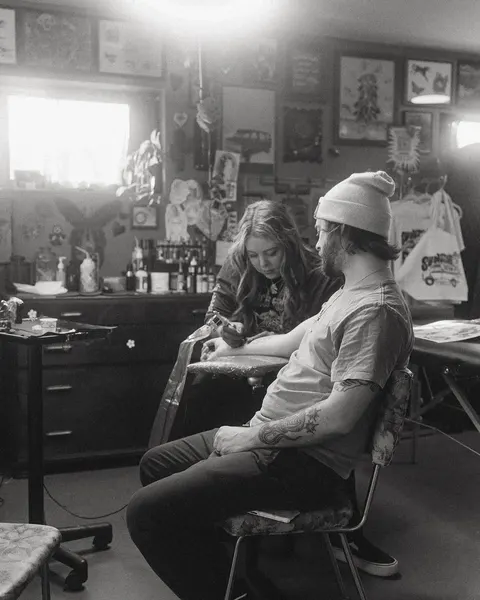 lindseebeetattoo