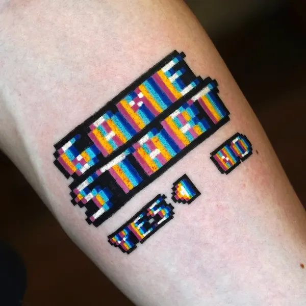 게임, 미니멀 레터링, Lettering