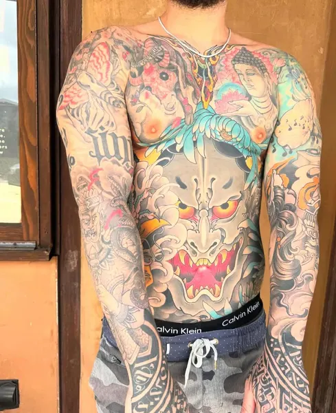 Full Circle Tattoo