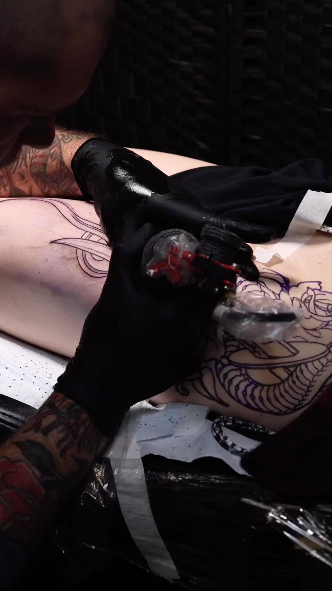 Full Circle Tattoo