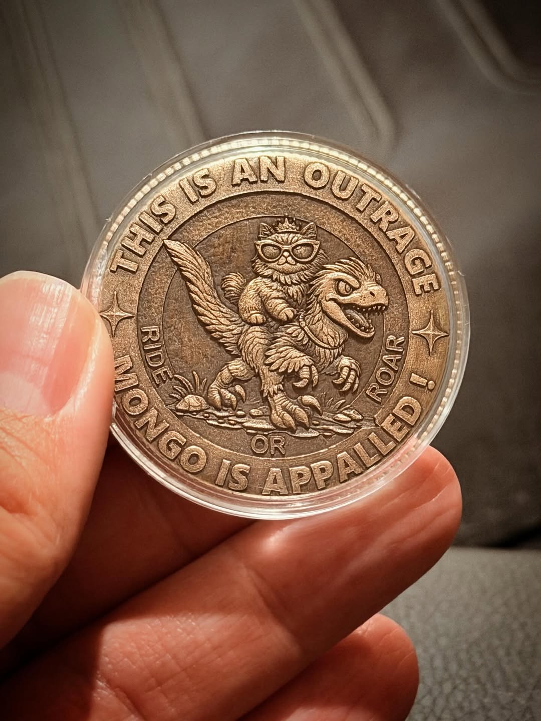 병, 담배, 도끼, 라이터, 와인잔, 기타, 펑크, 잉크병