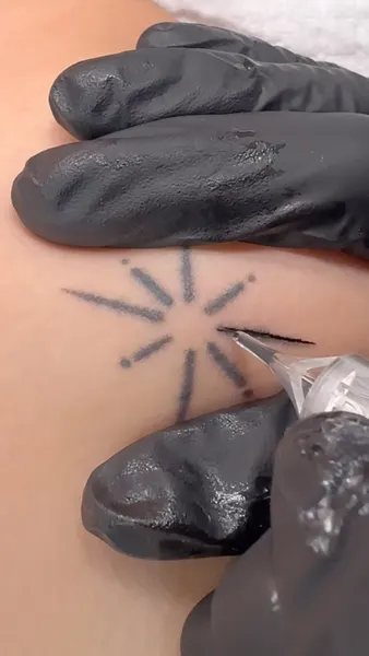 tattooist_arar