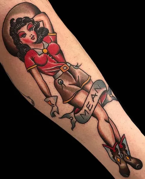 Full Circle Tattoo