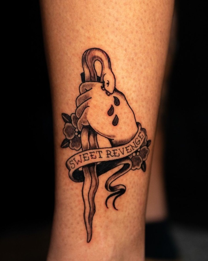 Ink and Dagger Tattoo