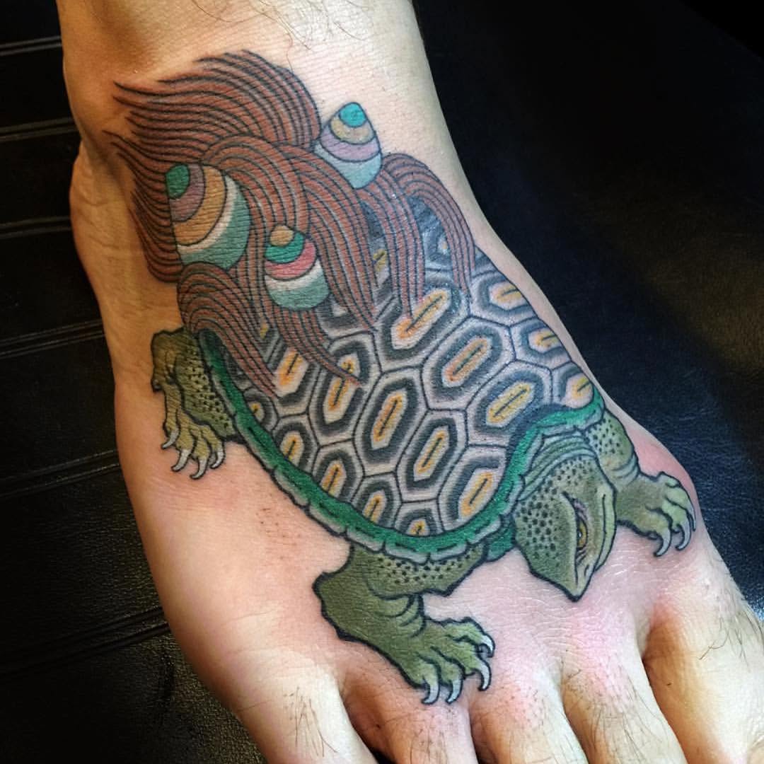 Full Circle Tattoo