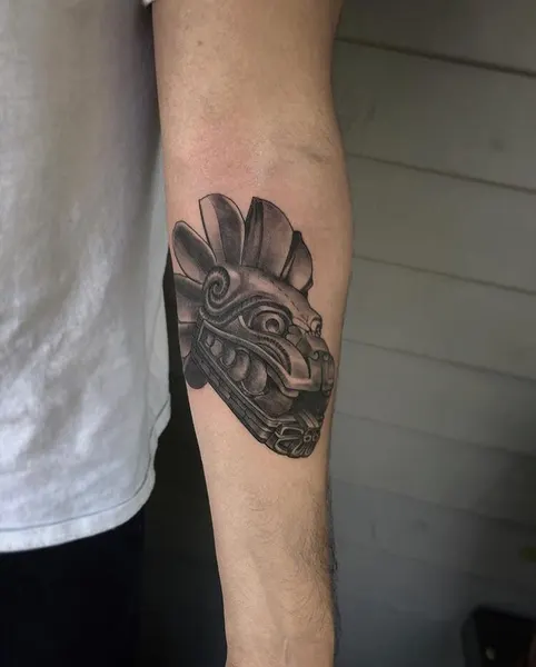 Full Circle Tattoo