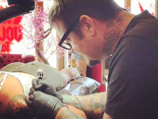 highvoltagetat