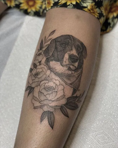Full Circle Tattoo