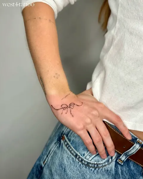 Flower, Lettering, 영원, 우정, 평화, 한글, 우정 타투, 작은 타투, 멘디, 사랑, 함사, 동백꽃, 암밴드, 양면성, 처녀자리, 천칭자리, 기념 타투, Mini